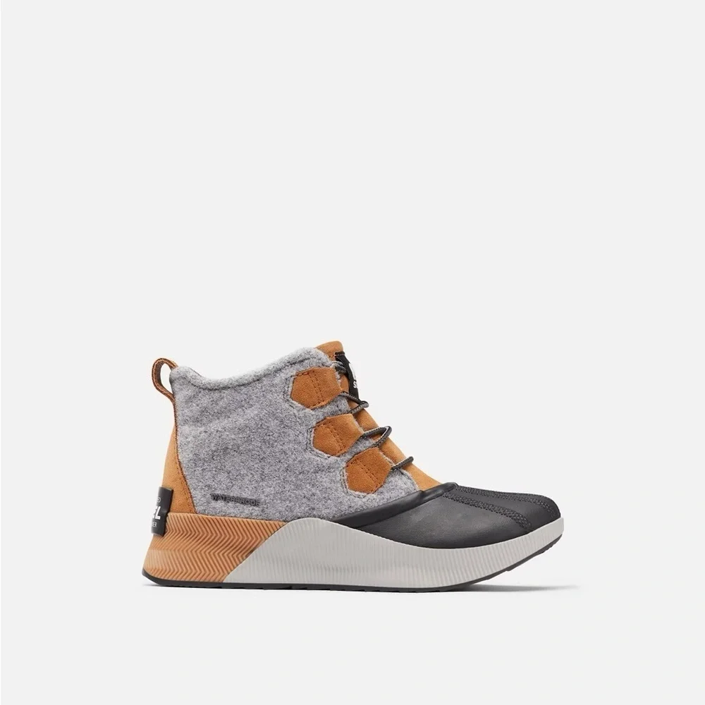 Sorel out about